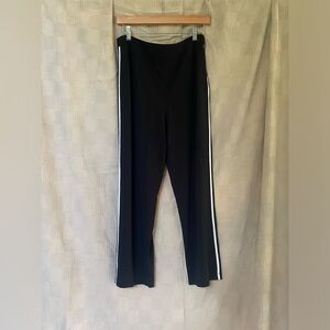 St.John Size 10 Black Side zip Stripe pants